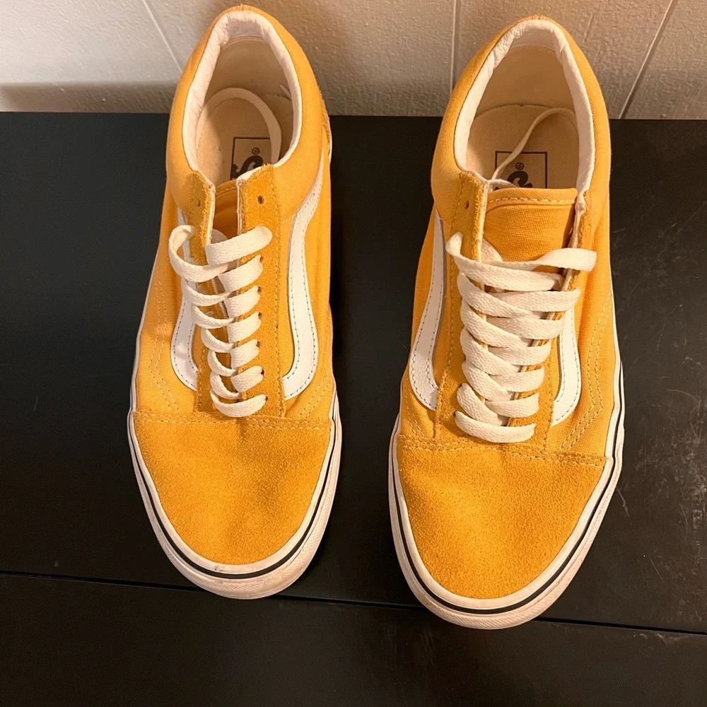 Old School Yellow Vans Sneakers - Picture 2 of 4
